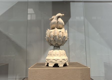 校企攜手育英才 基地揭牌促實(shí)踐 保定理工學(xué)院藝術(shù)學(xué)院與大宋定瓷共建實(shí)習(xí)基地