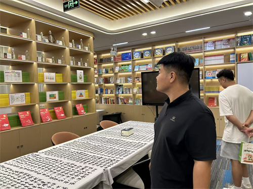 外國語學(xué)院赴深圳考察，深化校企合作共育應(yīng)用型人才