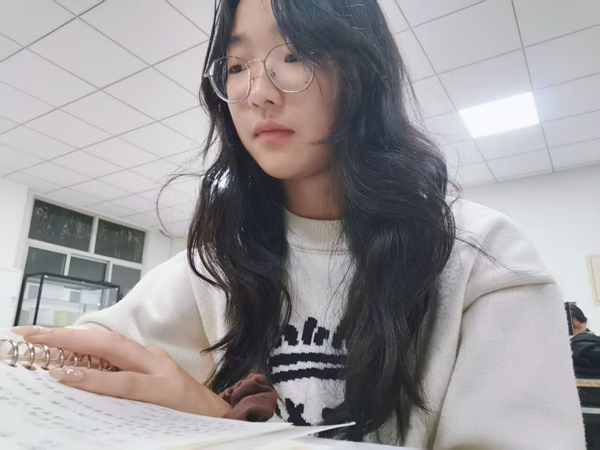 榜樣引領(lǐng)|保定理工學(xué)院|管理學(xué)院|國獎榜樣，引領(lǐng)未來—2024-2025年度國家獎學(xué)金獲得者風(fēng)采展示(三)